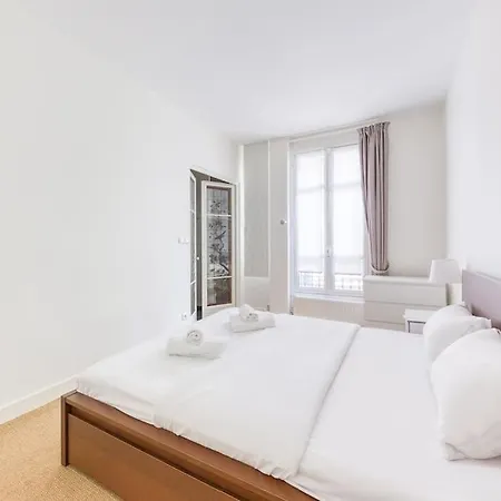 Familial Proche Tour Eiffel Apartment